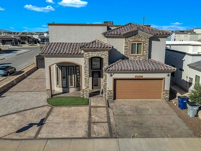 14541 Tierra Burgos Ave