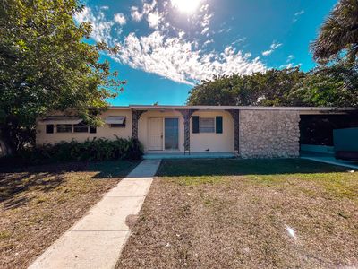 Property at 140 SE Prima Vista Boulevard, Port Saint Lucie, FL