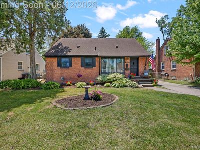 10467 W Eleven Mile Rd