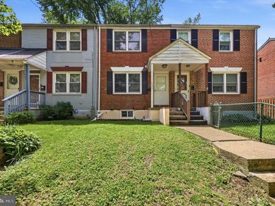 930 Dover Ave