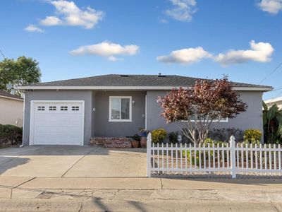 1025 Burkhart Ave