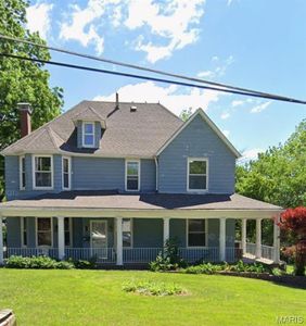 224 S Hartnett Ave