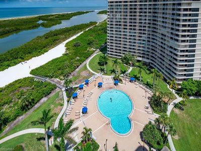 380 Seaview Ct APT 1908
