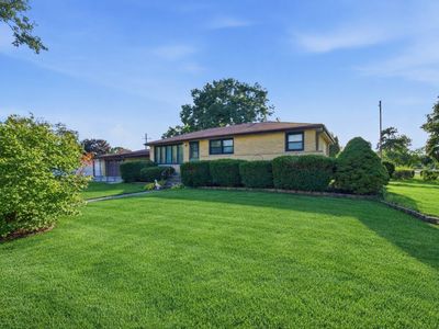 Property at 8300 Long Ave, Burbank, IL