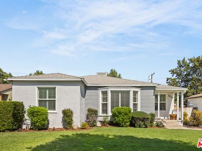 6538 De Celis Pl