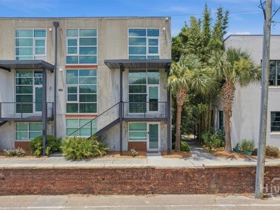 536 Selma Street #C