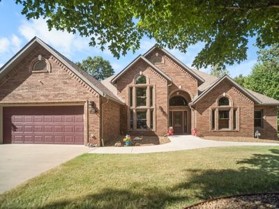 8115 Fairway Dr