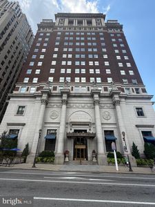 1600 Arch St #908