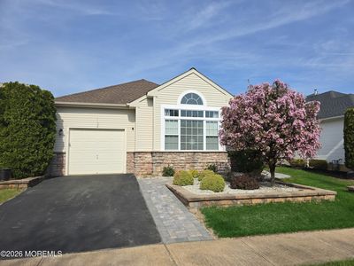 7 Marnier Court