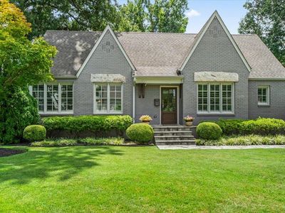 3835 S Montclair Dr