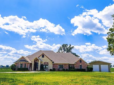 202 County Road 2315