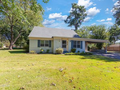 566 Pearson Dr