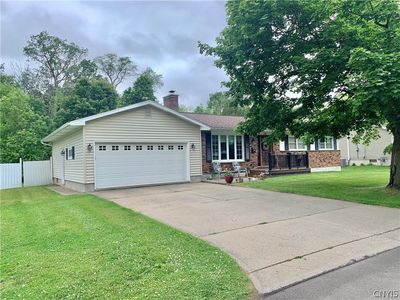 706 Mapledale Ave
