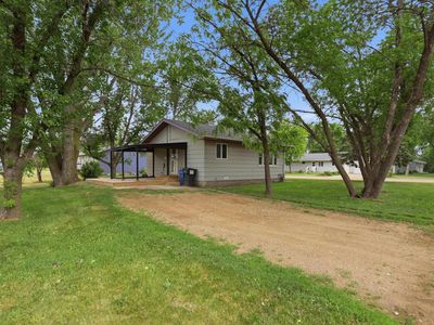 401 W Jefferson Ave