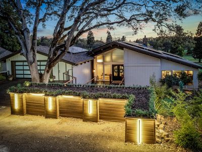 3788 Fairway Dr