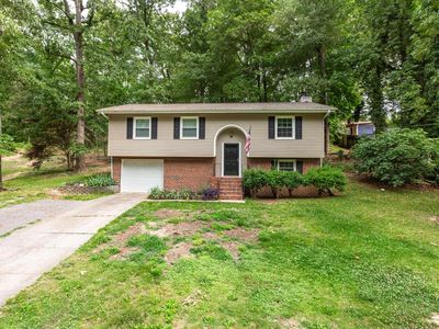 2735 Sunrise Dr