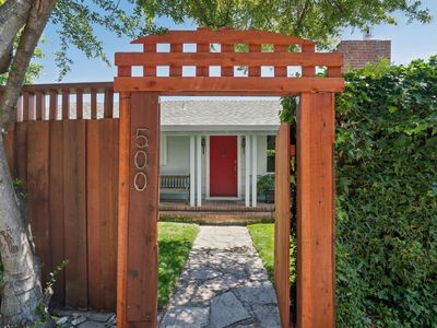 500 Summit Avenue