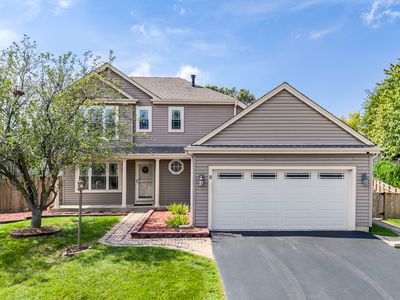 8 Arthur Ct