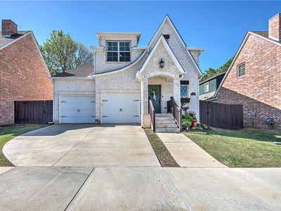 134 N Hawkstone Dr