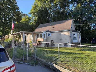 106 Edgeworth Ave