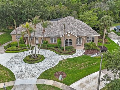 5232 Hillview Ln