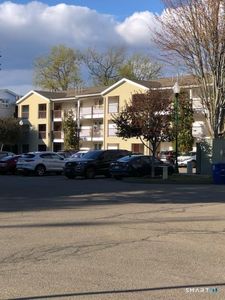 3250 Fairfield Avenue #206