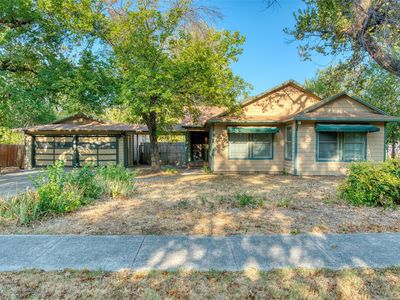 3233 Jane Ln