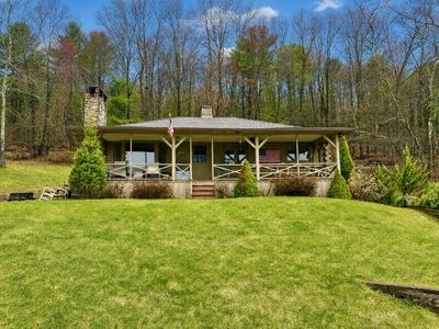 120 Fisher Ln