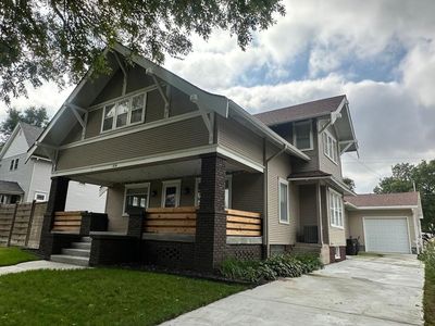 516 S 4th St