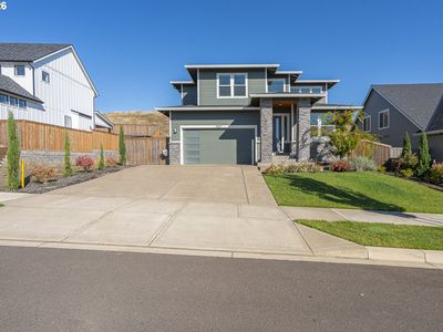 2837 NW Mount Ashland Ln