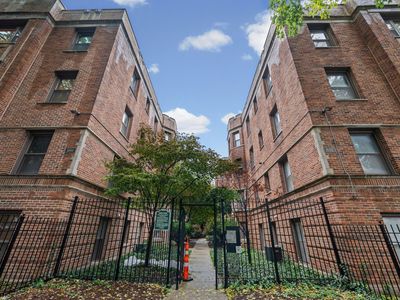1654 W Farwell Ave APT Gj