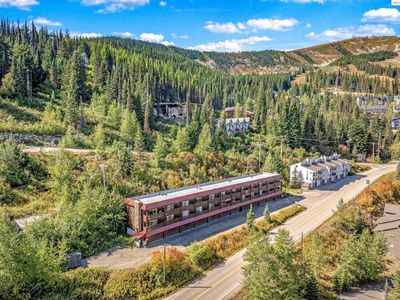 8754 Schweitzer Mountain Rd