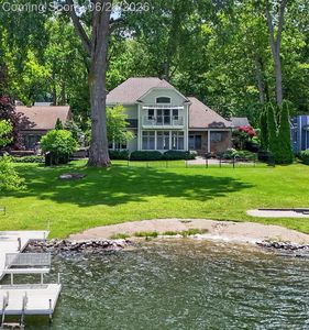 3478 Lexington Rd
