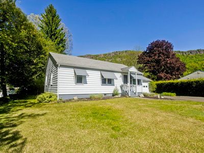 Property at 123 Holyoke St, Easthampton, MA