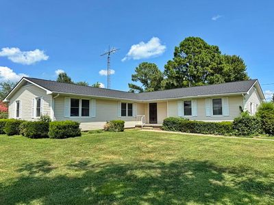 1409 S State Highway 32