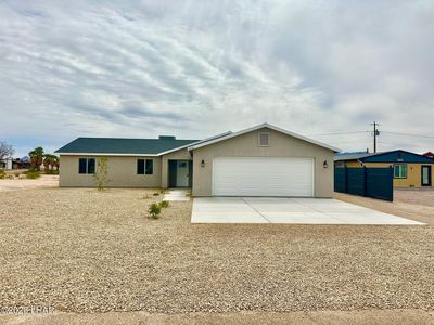 4916 E Monarch Dr