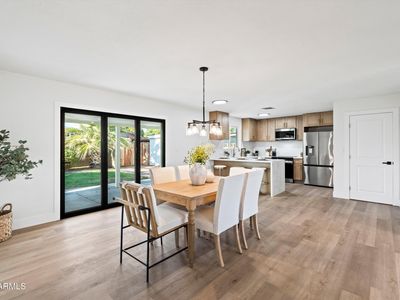 8102 E PALM Lane