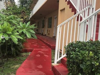 7720 Harding Ave APT 6