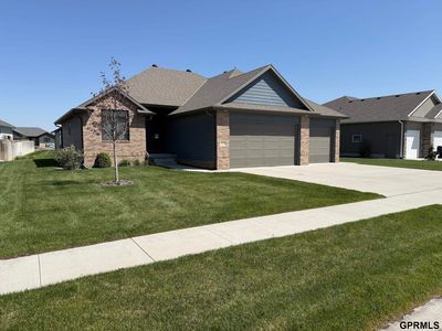 2836 Brooks Hollow Dr