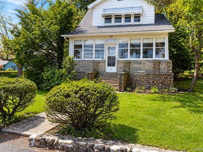 211 Old Middletown Road