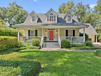 104 Rosemont St