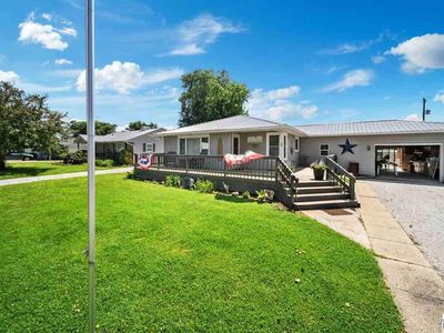 Property at 705 Maple Dr, Rockville, IN