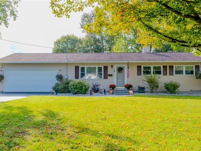 Property at 29 Cedarbrook Cres, Whitesboro, NY