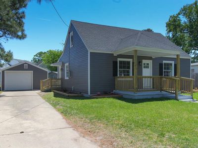 423 Fresh Meadow Rd