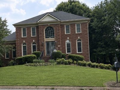 915 Briarwood Crst