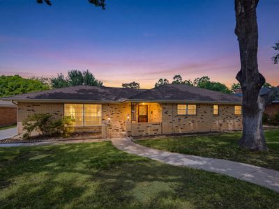 6248 Winifred Dr