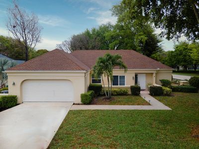 10195 Greentrail Drive