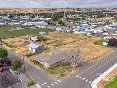 2001 5th Ave