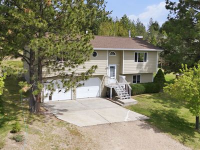 770 Hidden Valley Rd S