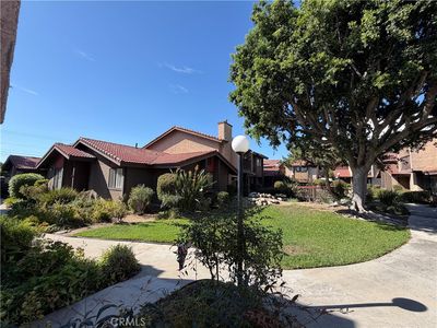 149 S Hollenbeck Ave